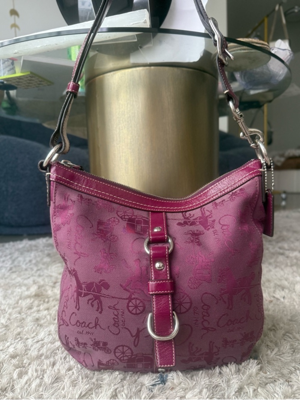COACH 2009 CHELSEA BERRY HORSE & CARRIAGE HOBO